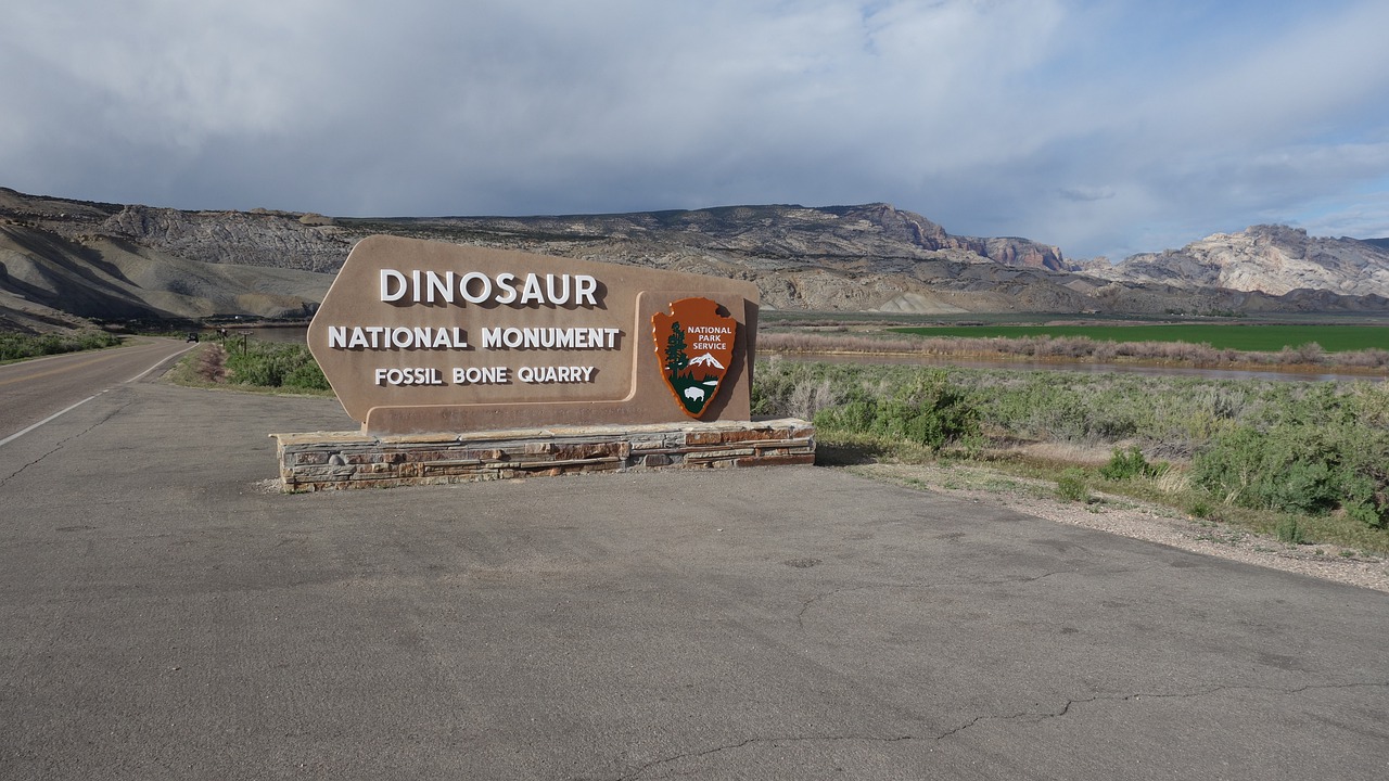 monumento-dinosaurios-colorado